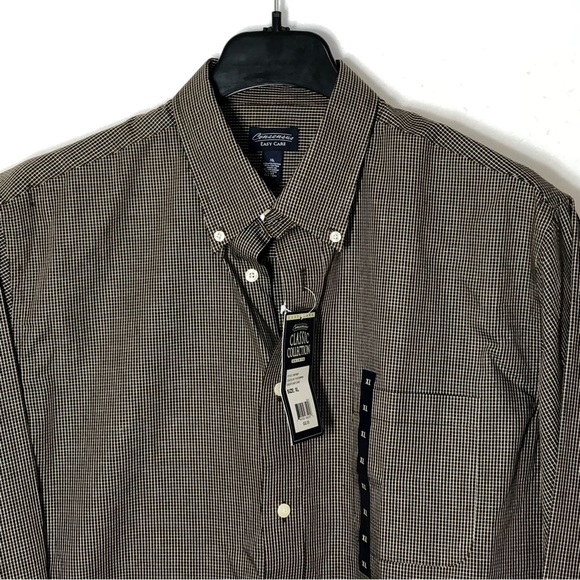 New Consensus Easy Care Mens Plaid Shirt - Picture 3 of 6